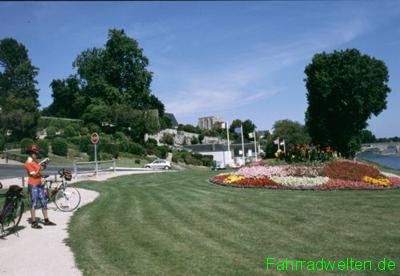 Landschaftsbild aus der Rubrik Landschaften von unseren Fahrradtouren und Fahrradreisen:
Landschaftsbild aus der Rubrik Landschaften von unseren Fahrradtouren und Fahrradreisen: